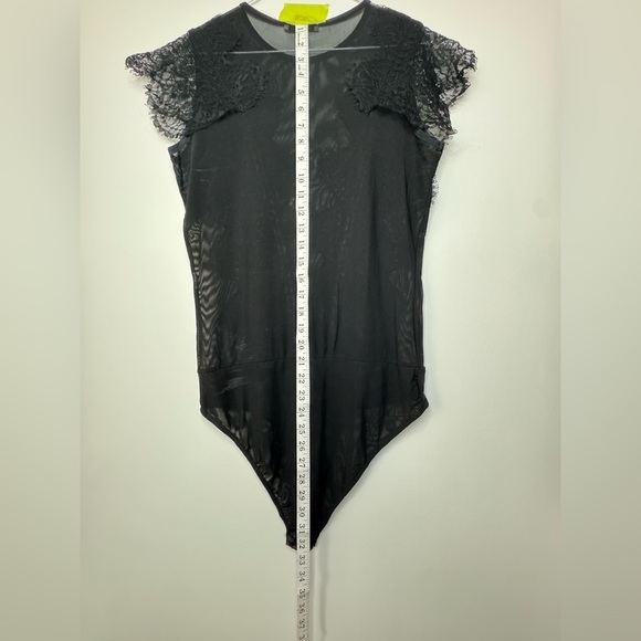 ZARA Lace Bodysuit | Size M | Flattering Fit & Unique Details - Picture 7 of 11